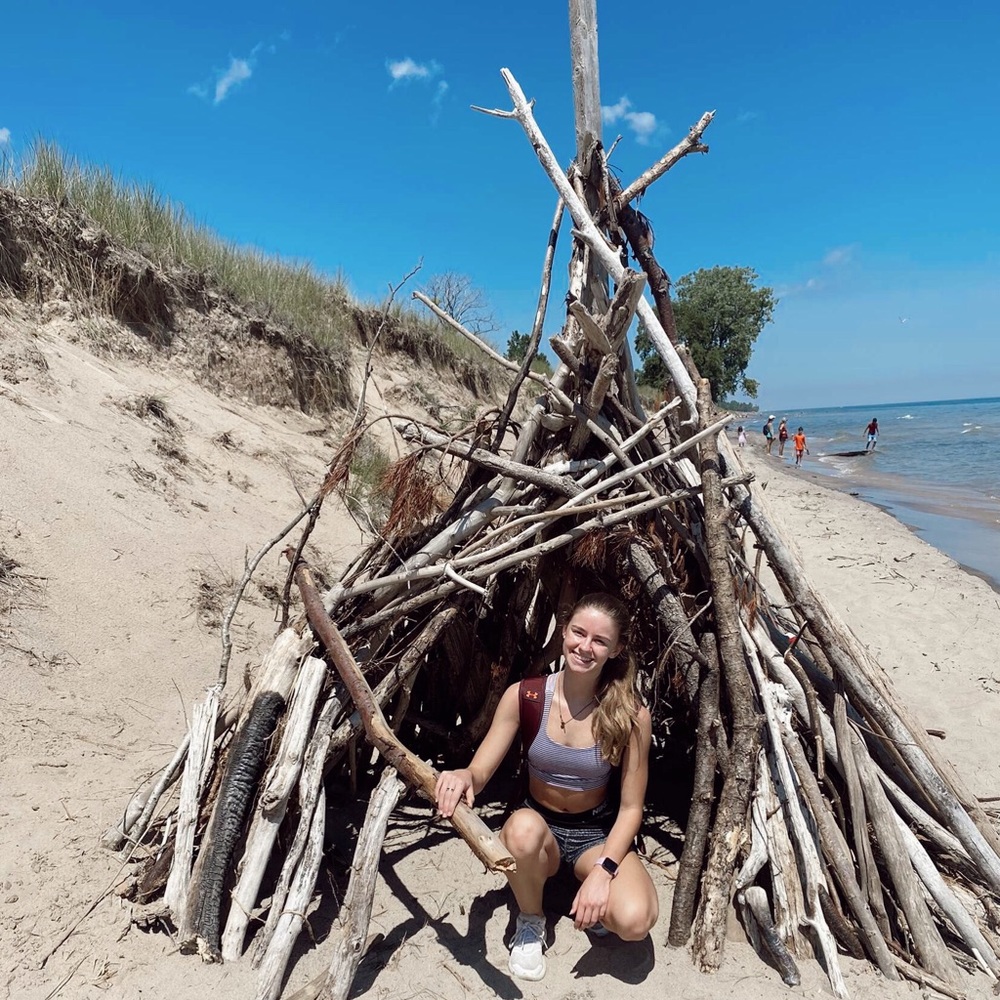 Meet your Posher, Ailey